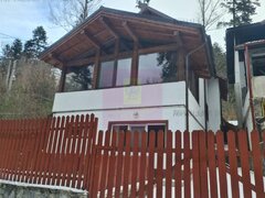 Vila de vanzare in Sinaia - Zona Cumpatu