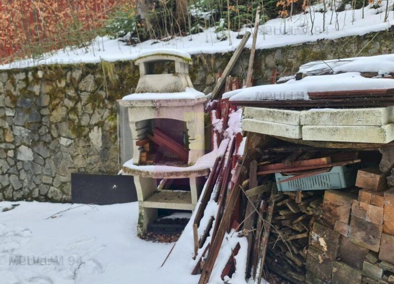 Vila de vanzare in Sinaia - Zona Cumpatu